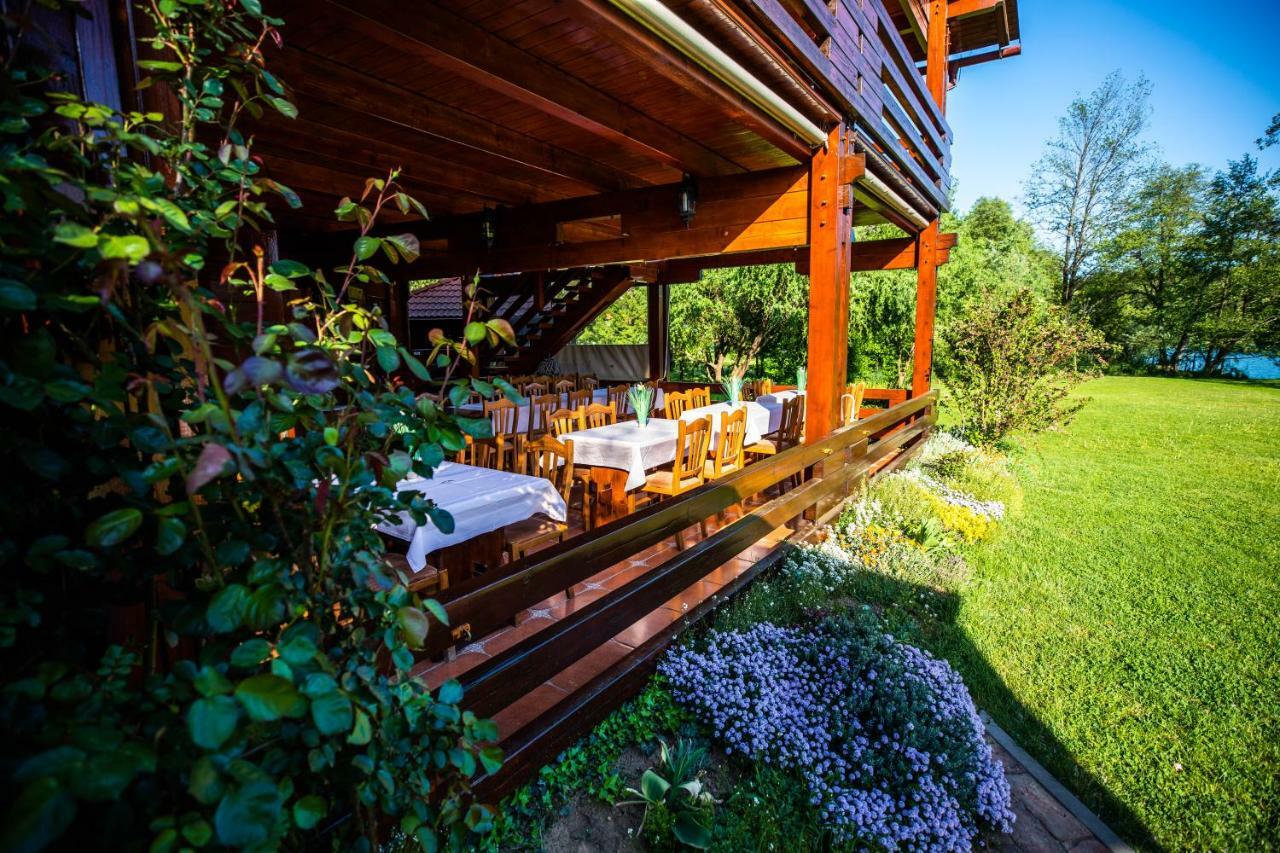 Apartment Mreznicka Kuca Duga Resa Dış mekan fotoğraf
