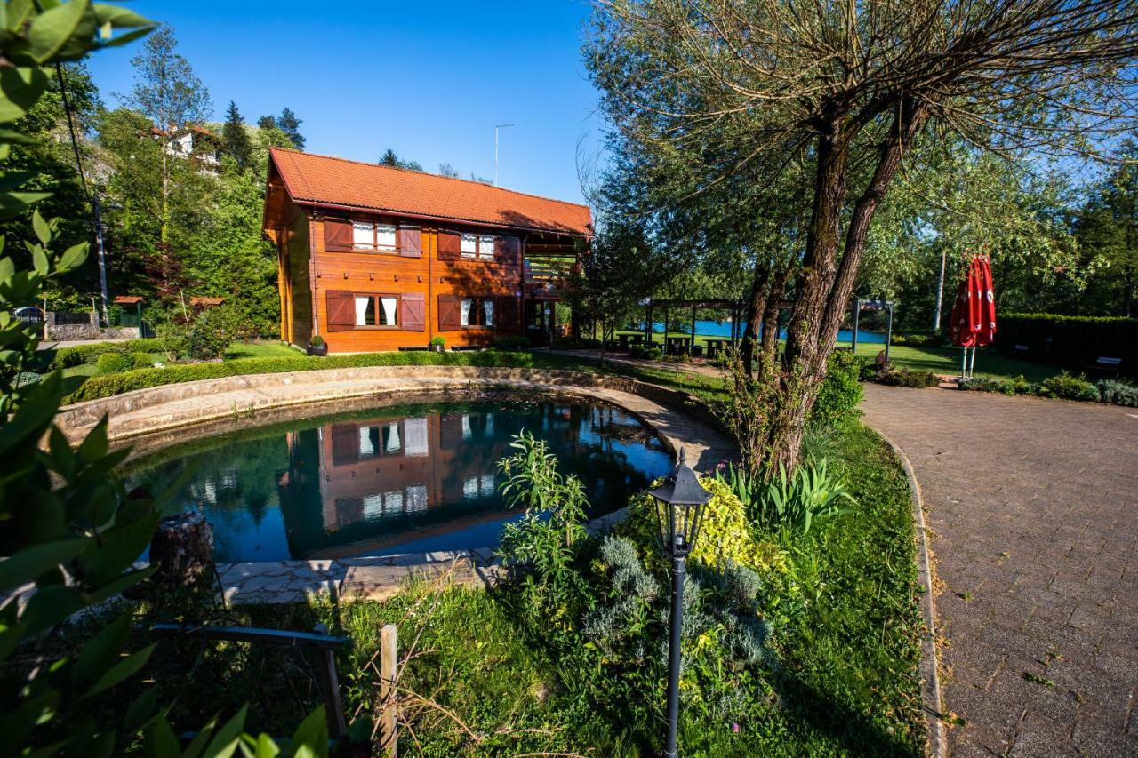 Apartment Mreznicka Kuca Duga Resa Dış mekan fotoğraf